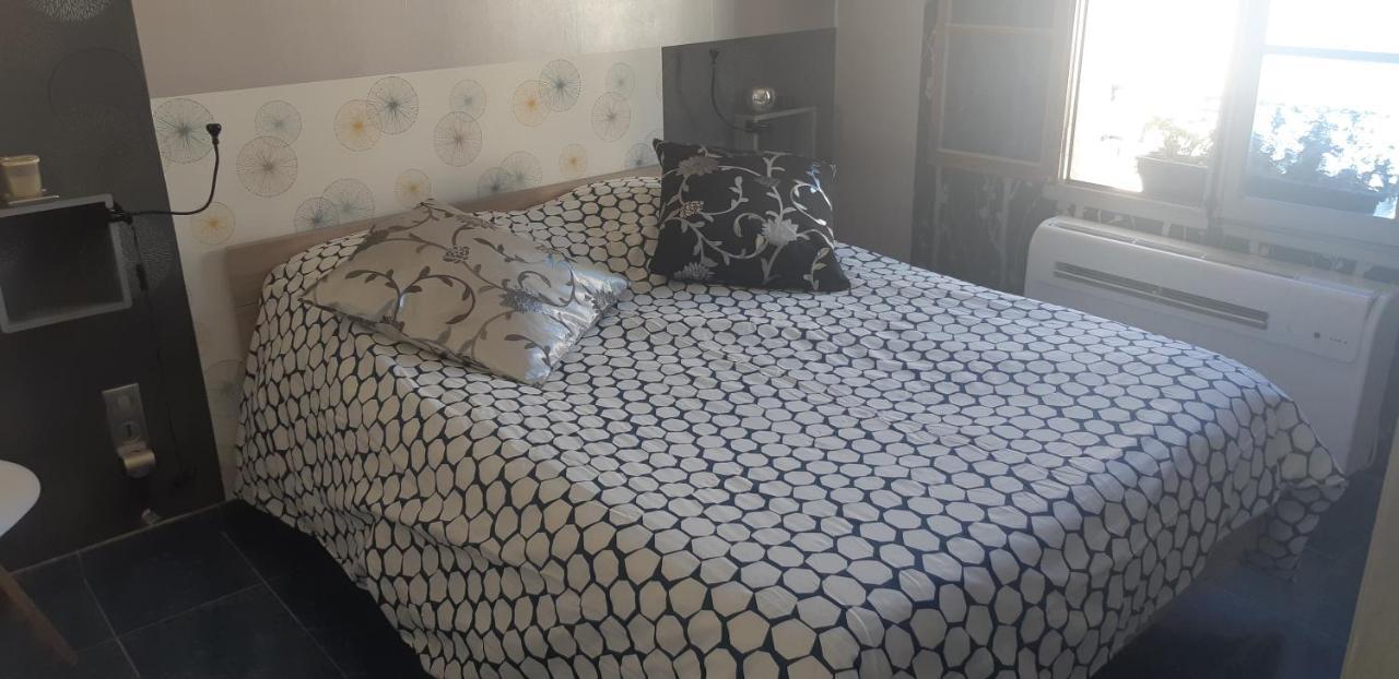 Patrick&Pierre Bed And Breakfast Nîmes Exteriér fotografie